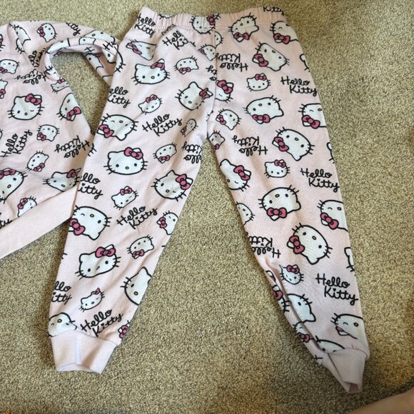 Hello kitty Girl Sweat Matching Lounge Set Pink size 4T - Picture 4 of 11